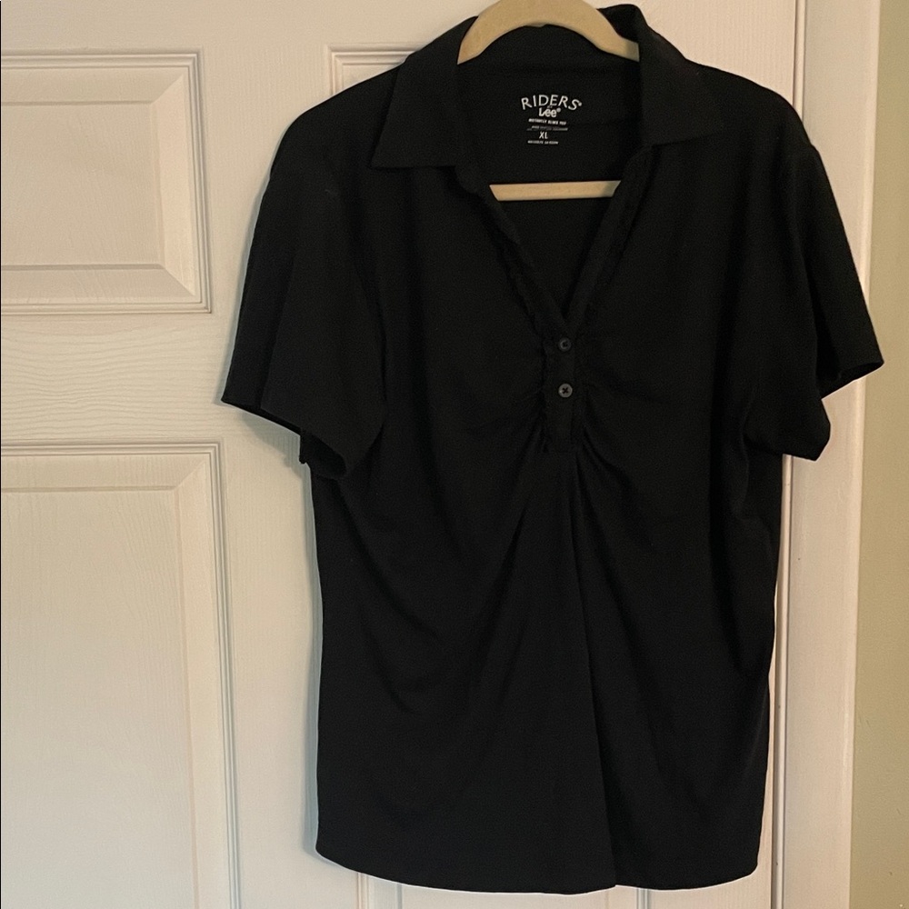 Lee Black Short Sleeve Top